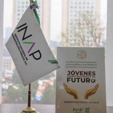 Libro -  Jóvenes Construyendo el Futuro